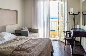 Cup&oacute;n promocional Booking